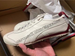 Onitsuka Tiger Mexico 66 Cream Beet Juice from Japan