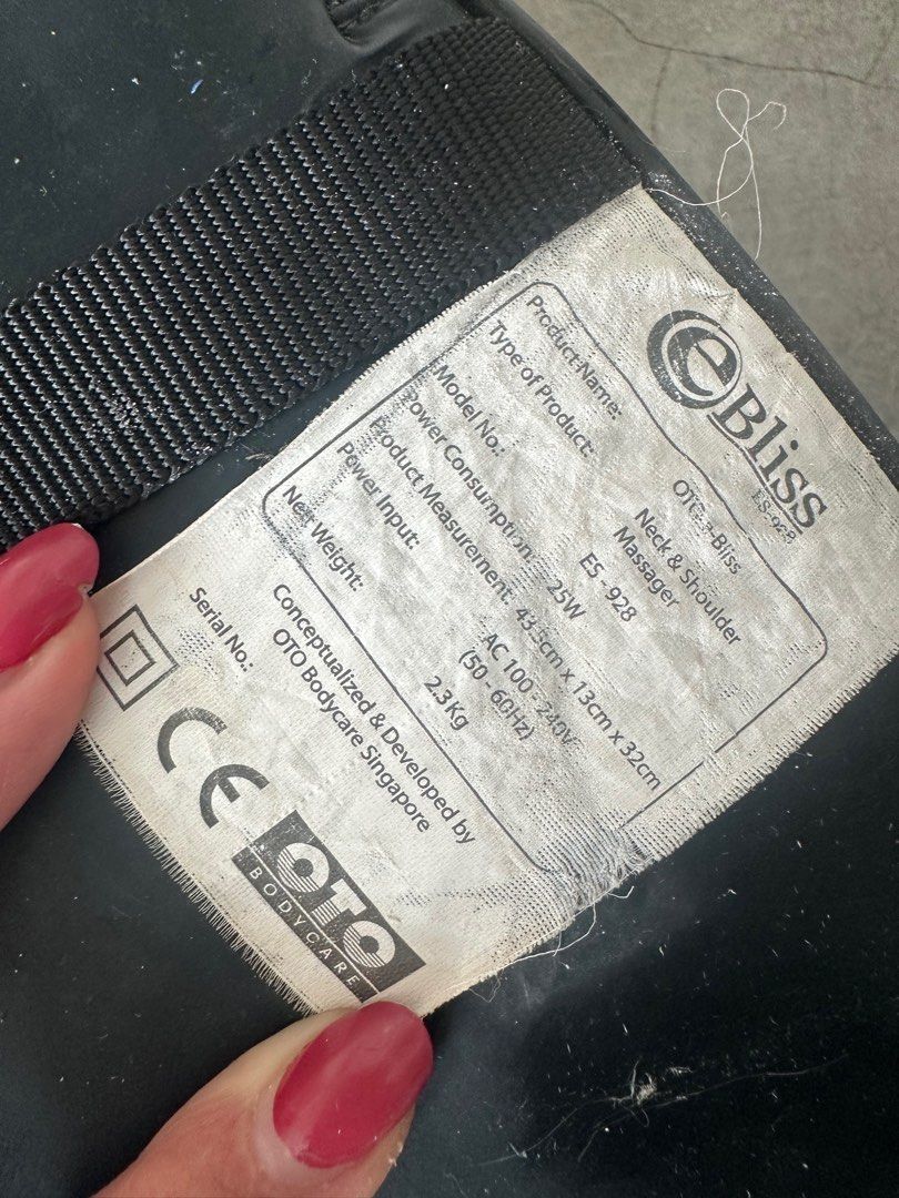 Carousell Oto Bodycare Vibration Machine OTO Neck And Shoulder