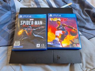 ps4 for sale *NO CONTROLLER* + 2 games