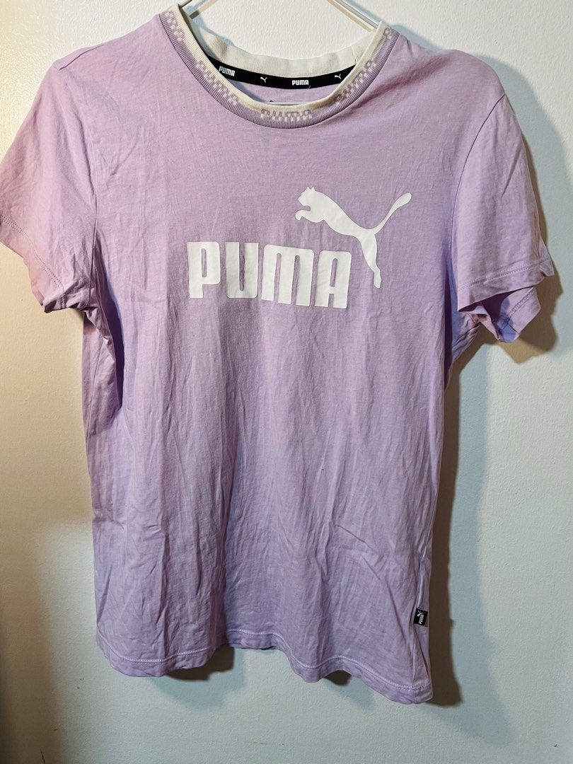 Puma Large lavader purple violet shirt (Category: Shirts) located in Quezon City. Submitted by derlily (Listing ID 1296170895, Image 3). Description: RFS: MASIKIP NA SA AKIN 😭 Size Large Inalis ko yung tag sa tagiliran kasi ang kati huhu What you see is what you get. PM me if you’re interested 🫶🏼.