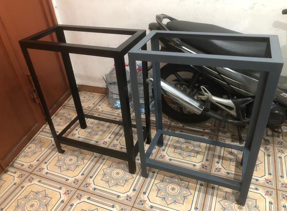 RAK outdoor AC apartemen PIK2 bracket standing 2 tingkat Tokyo ...
