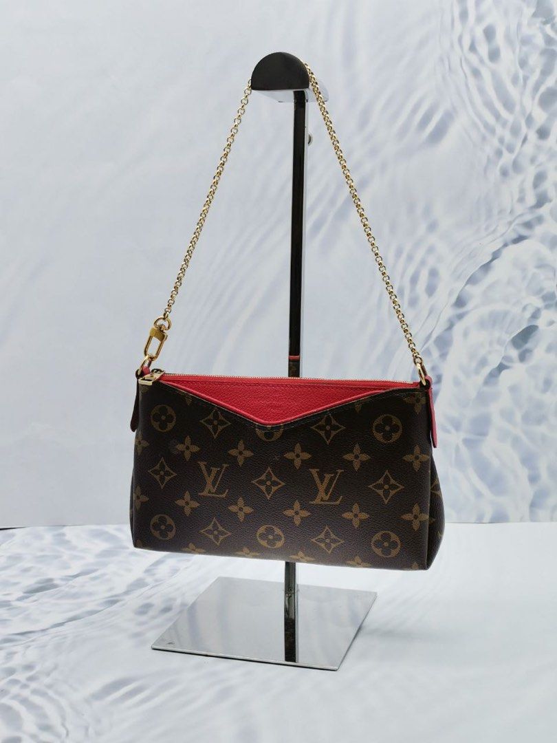 Louis vuitton with red strap store