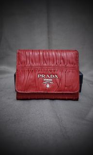 Red Prada Gaufre Wallet