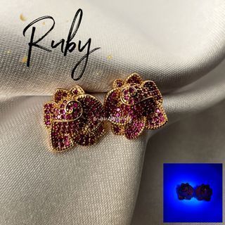 Ruby lotus design earrings (scan the code to see the video)