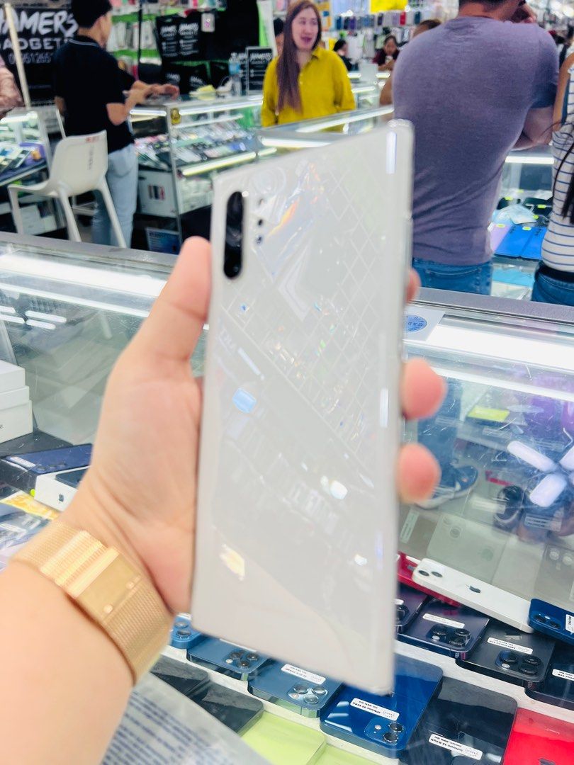 Samsung Note 10+ 5G Single Sim Factory Unlock (Category: Samsung) located in San Juan City. Submitted by javedsgadgetshop (Listing ID 1296061912, Image 2). Description: OPEN FOR INSTALLMENT VIA CREDIT CARD/GGIVES & SWAP/TRADE-IN! WE BUY AND SELL ( ANYKINDS OF UNIT BINIBILI PO NAMIN)! PTPA : Padelete po f bawal Read ❗️Onhand ‼️ Samsung Note 10+ 5G •256gb •K Variant •Good batt health •Factory Unlock •95% Smoothness •No hidden issue | No Repaired •1