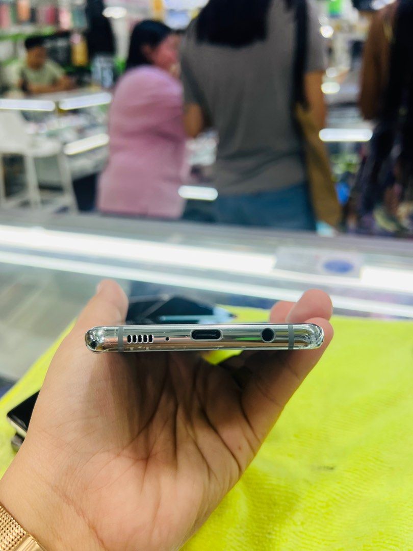 Samsung S10 Plus 128gb Dualsim FU (Category: Samsung) located in San Juan City. Submitted by javedsgadgetshop (Listing ID 1296058389, Image 2). Description: OPEN FOR INSTALLMENT VIA CREDIT CARD/GGIVES & SWAP/TRADE-IN! WE BUY AND SELL ( ANYKINDS OF UNIT BINIBILI PO NAMIN)! PTPA : Padelete po f bawal Read ❗️Onhand ‼️ Samsung S10+ •128gb •NTC Variant •Good batt health •Factory Unlock •95% Smoothness •No hidden issue | No Repaired •100% Authentic | N