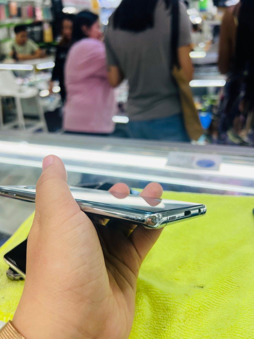 Samsung S10 Plus 128gb Dualsim FU (Category: Samsung) located in San Juan City. Submitted by javedsgadgetshop (Listing ID 1296058389, Image 3). Description: OPEN FOR INSTALLMENT VIA CREDIT CARD/GGIVES & SWAP/TRADE-IN! WE BUY AND SELL ( ANYKINDS OF UNIT BINIBILI PO NAMIN)! PTPA : Padelete po f bawal Read ❗️Onhand ‼️ Samsung S10+ •128gb •NTC Variant •Good batt health •Factory Unlock •95% Smoothness •No hidden issue | No Repaired •100% Authentic | N