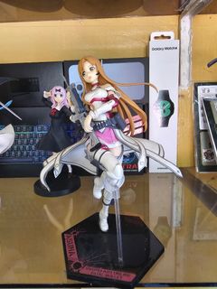 (Category: ) located in . Submitted by MiyanoAssortedCollection (Listing ID 1296100094, Image 1). Description: .