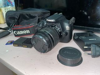 Selling: Canon EOS 1200D