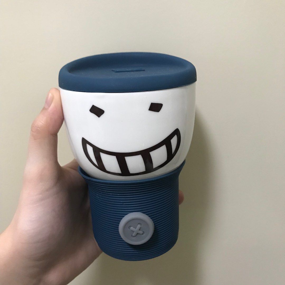 Smiley Glass w Cover (Category: Other Kitchenware & Tableware) located in Caloocan City. Submitted by wearweare (Listing ID 1296066723, Image 1). Description: .