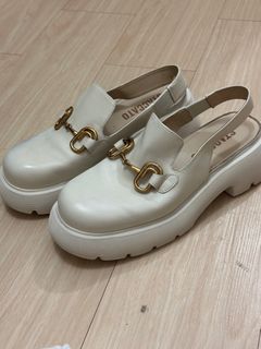 Staccato Wedge in Ivory  (SUPER STEAL‼️)