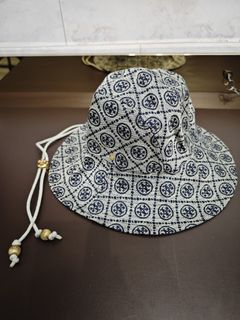 （分類：）位於 。 由 Good2Buy 提交（商品編號 1296129567，圖片 1）。簡介： 。