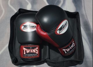 Twins BGVL3 Black/Maroon Muay Thai Boxing Gloves 14oz