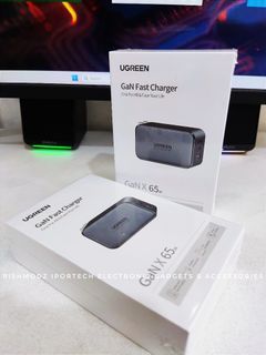 UGREEN 65W 3-PORTS GAN CHARGER FOR SMART PHONES/LAPTOPS