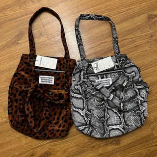 (Category: ) located in . Submitted by dry.alls_shop (Listing ID 1296167614, Image 1). Description: .