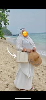 (Category: ) located in . Submitted by nuralia__ (Listing ID 1296230526, Image 1). Description: .