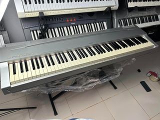 Yamaha P70 88-Weighted Key Home and Church Digital Piano
