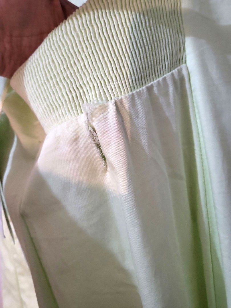 Zara Dress (Category: Dresses) located in Manila. Submitted by declutterwithme__ (Listing ID 1296158752, Image 3). Description: Brand New Zara Dress never worn may butas sa likod but you can have it repaired ORIGINAL PRICE IS 2995.