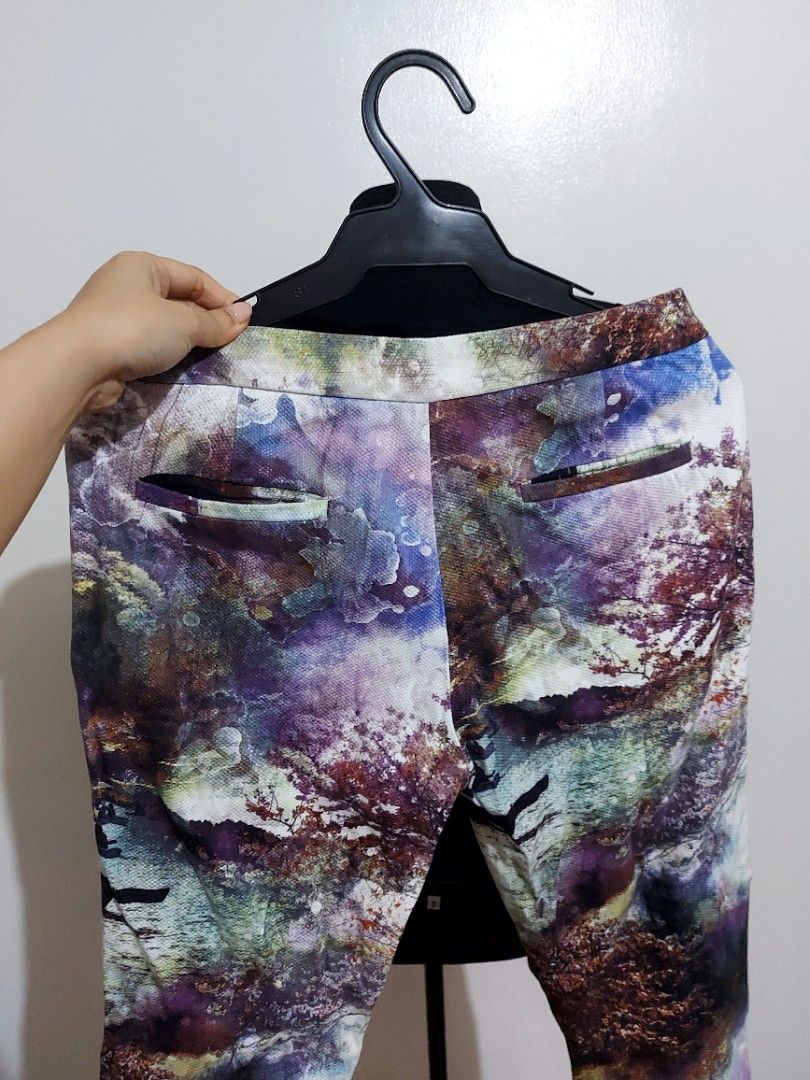 Zara painting trousers (Category: Other Bottoms) located in Las Pinas. Submitted by s_abiera (Listing ID 1296222609, Image 2). Description: original and authentic fits small multicolour trousers / painting design with back pockets.