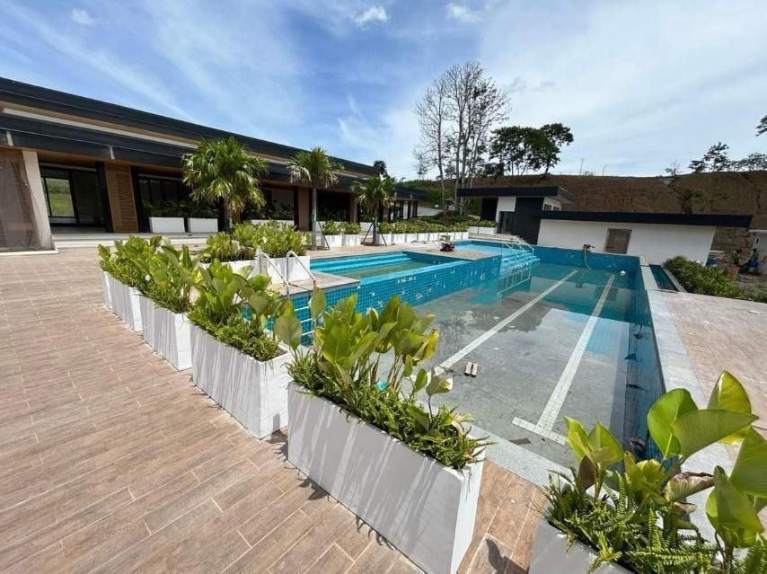 294 sqm. High End Lots for Sale at Hillside Ridge Silang, Cavite ...