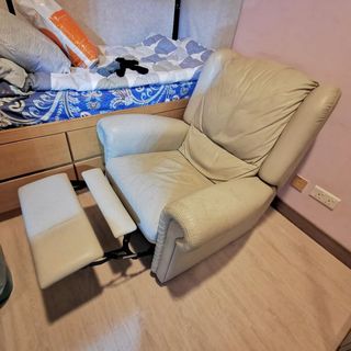 （分類：）位於 。 由 syil20 提交（商品編號 1297635159，圖片 1）。簡介： 。