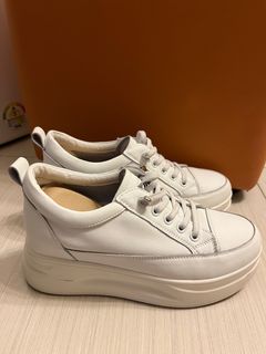 （分類：）位於 。 由 balaaho 提交（商品編號 1297612723，圖片 1）。簡介： 。