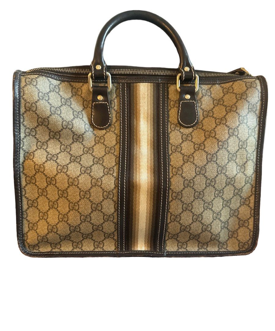 Authentic 💯 Gucci Bag (Category: Luxury Bags & Wallets) located in Pasig City. Submitted by precious.v.yazon (Listing ID 1297588356, Image 1). Description: 💯 authentic gucci bags 💕 japan source (auction bought) 💕100 guaranteed authentic. All with serial code. Money back if proven fake 💕PM for more detailed pics. PM for the individual prices OPEN FOR MEETUPS 📍The Hive Waltermart, Taytay Rizal 📍Megamall 📍along Ortigas extension .
