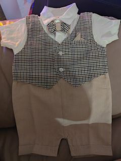 (Category: ) located in . Submitted by preloved-chic (Listing ID 1297661687, Image 1). Description: .