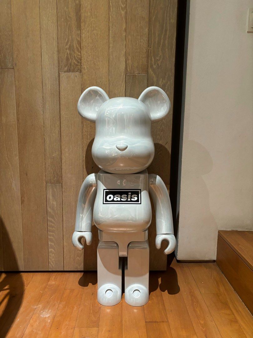 BE@RBRICK Oasis 1000% White Chrome
