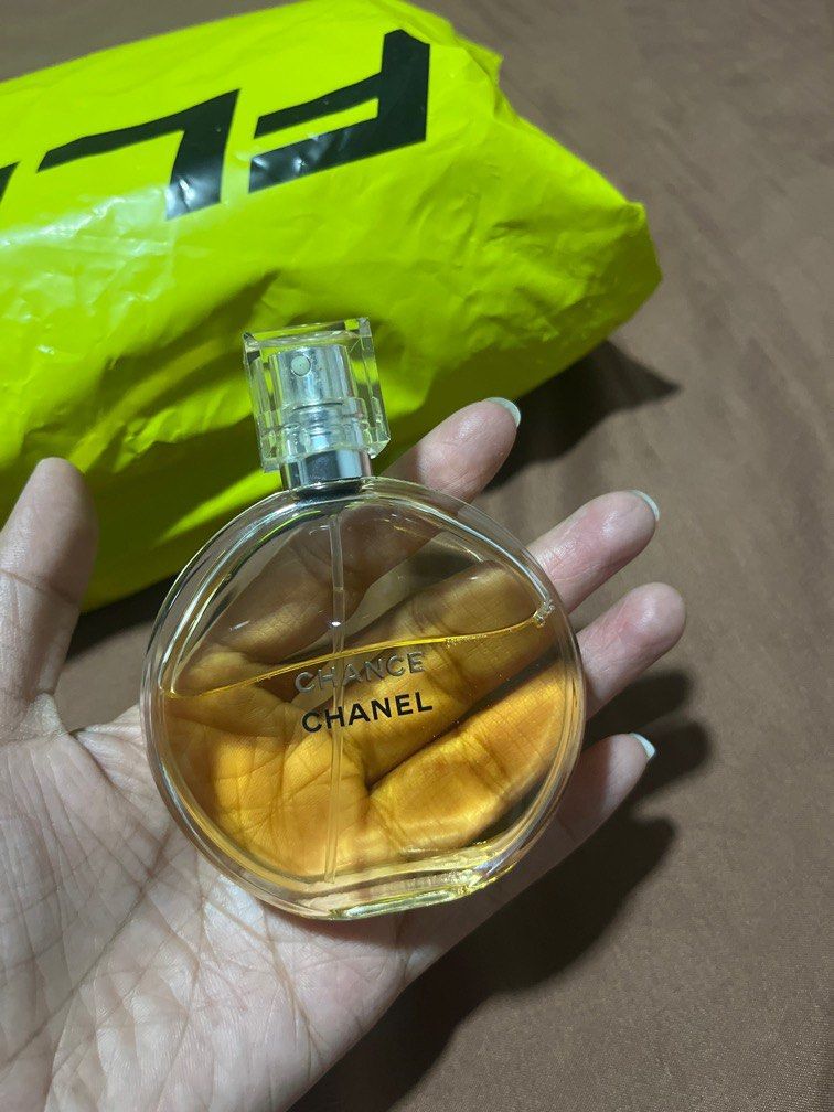 Chanel Chance EDT Partial - 50ml Bottle Only (Category: Fragrance & Deodorants) located in Taguig. Submitted by lakarise (Listing ID 1297622650, Image 1). Description: Partial bottle only 50ml Chanel Chance edt Medyo maluwag lang sprayer pero okay pa rin yunh spray. .