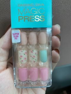 （分類：）位於 。 由 maytemir 提交（商品編號 1297540572，圖片 1）。簡介： 。