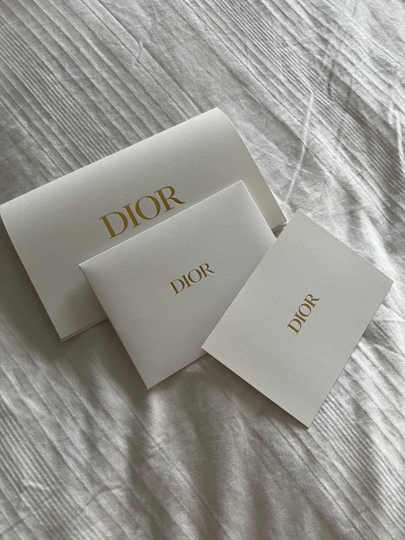 Dior gift card top