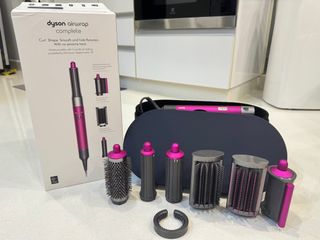 (Category: ) located in . Submitted by 12sellpreloved (Listing ID 1297657974, Image 1). Description: .