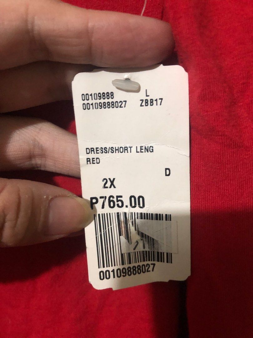 F21 red plus size store