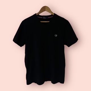 🔥Fred Perry Vneck black shirt