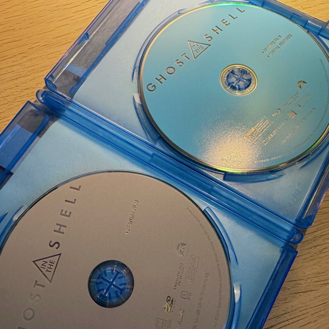 Ghost in the Shell Blu-ray + DVD (Category: CDs & DVDs) located in Mandaluyong City. Submitted by fromfran (Listing ID 1297537774, Image 2). Description: - The discs are free from any scratches - Blu-ray + DVD discs - Bought from a 2nd hand store in the US - Please don’t expect a nice cover 😅.