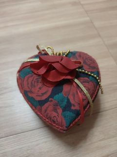 (Category: ) located in . Submitted by decluttering.ph2020 (Listing ID 1297557988, Image 1). Description: .