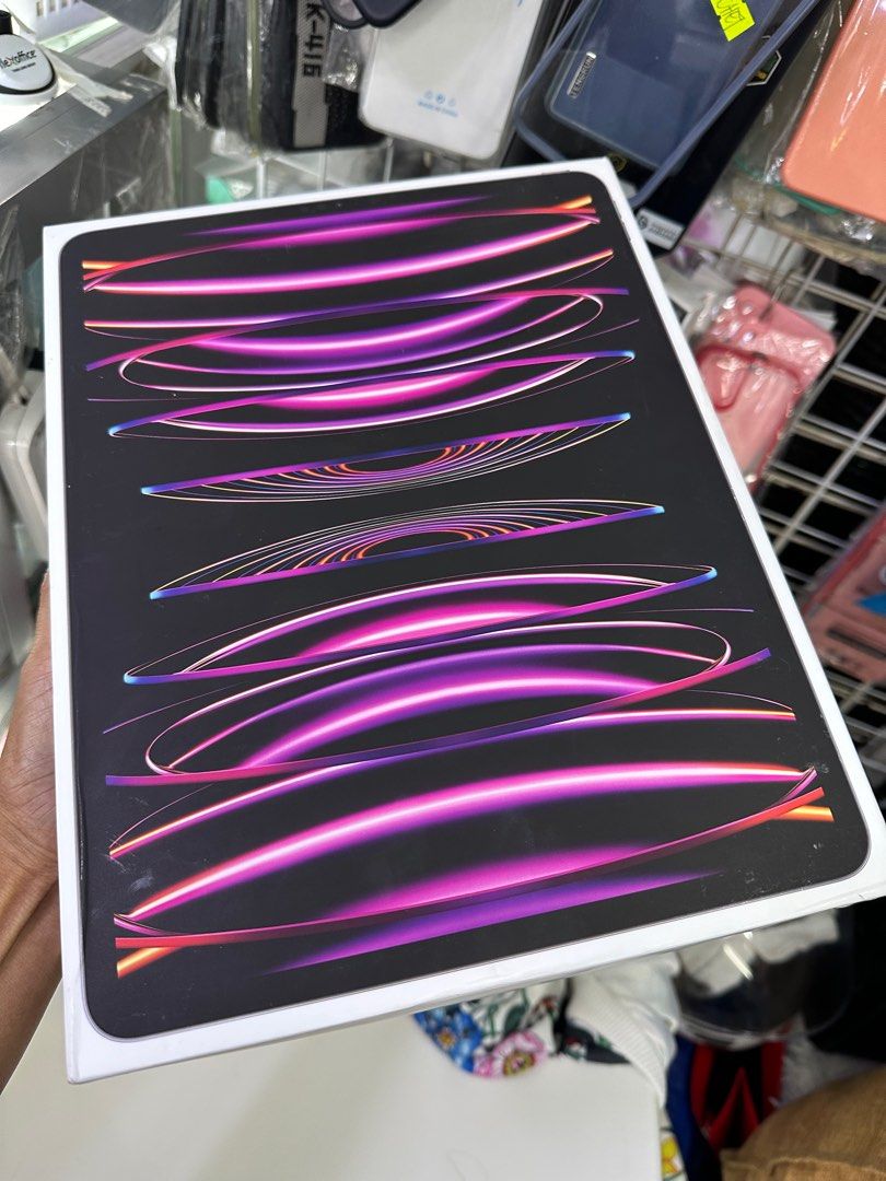Ipad Pro 12.9inch 2tera Wifi + Cellular (Category: iPad) located in San Juan City. Submitted by AshleyandLynGeneralmerchandise (Listing ID 1297537029, Image 2). Description: We accept trade in Credit card / Home Credit Shipping Meet ups / Delivery Fb page: Ashley & Lyn.