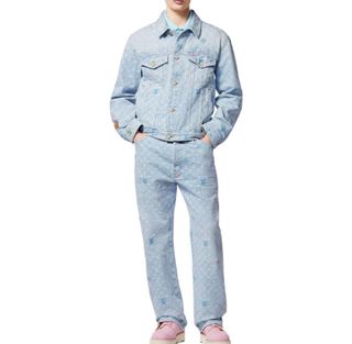 （分類：）位於 。 由 vvvisvim 提交（商品編號 1297625916，圖片 1）。簡介： 。
