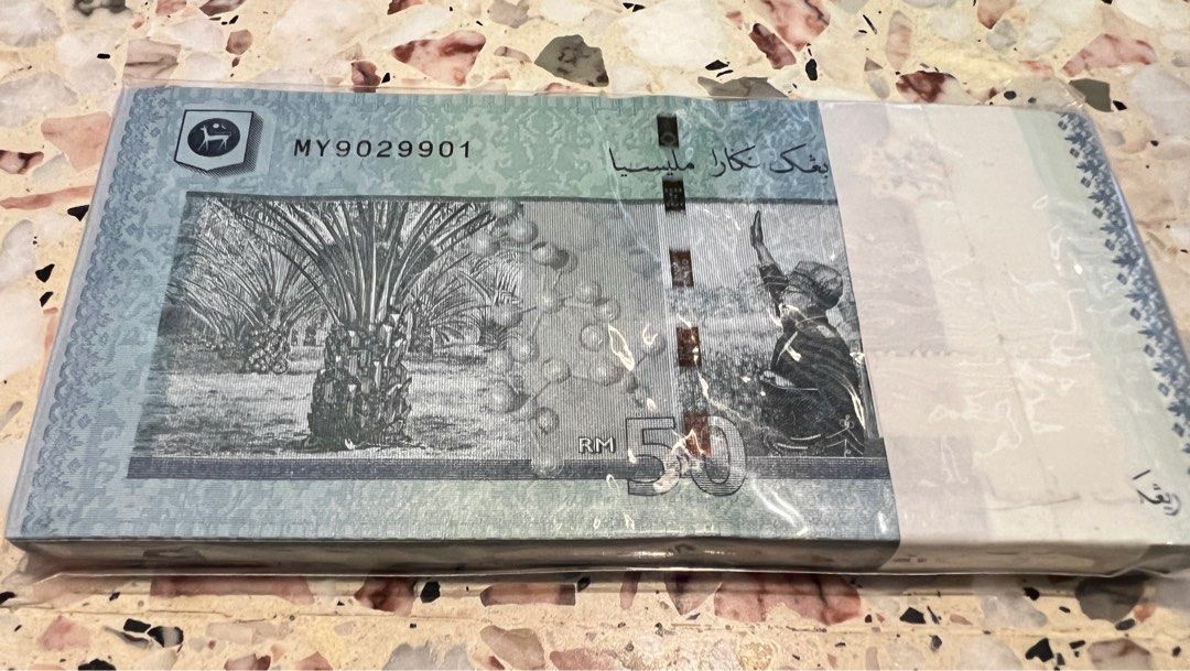 Malaysia ringgit (Category: Currency) located in Singapore. Submitted by jsprint (Listing ID 1297576698, Image 2). Description: 100 pcs running numbers .