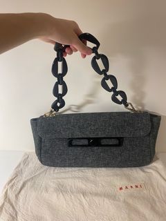 （分類：）位於 。 由 melmi1234 提交（商品編號 1297656804，圖片 1）。簡介： 。