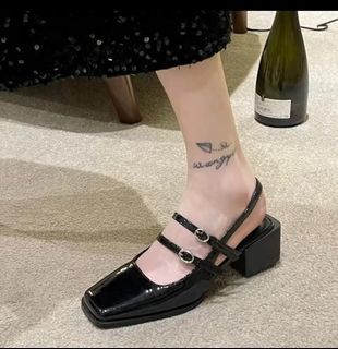 RUSH SALE Mary Jane Black Sandals Heels