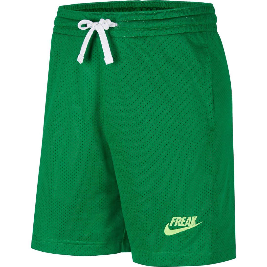 Nike Giannis freak shorts pine green Men s Fashion Bottoms Shorts on Carousell