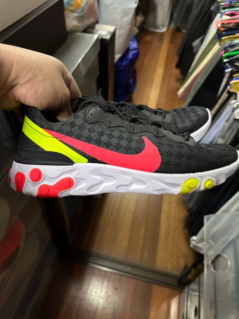 Nike React Element 55 (Category: Sneakers) located in Quezon City. Submitted by edward282 (Listing ID 1297549648, Image 2). Description: Selling my preloved Nike React Element 55 Size 12US Comes complete Issues: minimal sole sep.