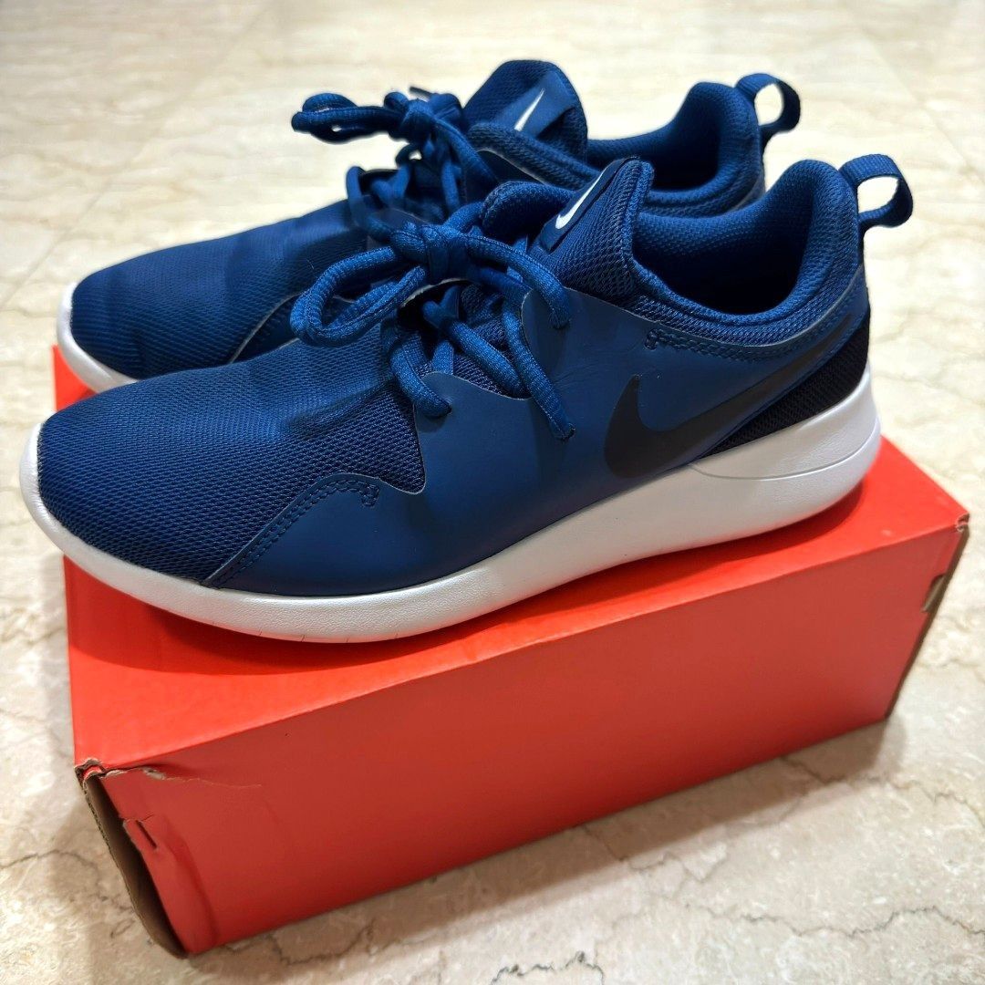 Nike Tessen GS Walking Running Shoe Youth Boys Children Kids 5.5Y