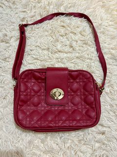 (Category: ) located in . Submitted by hera_shop (Listing ID 1297624974, Image 1). Description: .