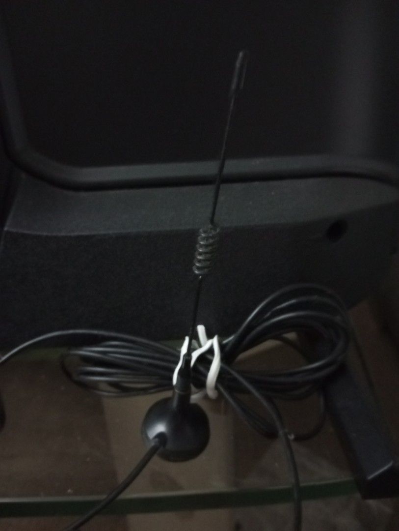 Philips Slim LED TV 32PHT5567/98, TV & Home Appliances, TV