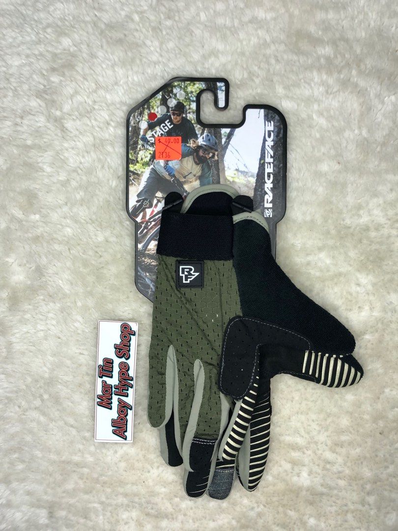 RACEFACE MOUNTAIN BIKE TRAIL GLOVES SMALL (Category: Bicycles) located in Legazpi City. Submitted by albay.hype.shop (Listing ID 1297629111, Image 2). Description: FOR SALE RACEFACE MOUNTAIN BIKE TRAIL GLOVES SMALL 900 EACH ONLY BRANDNEW LEGIT WE SHIP NATIONWIDE Albay Hype Shop.