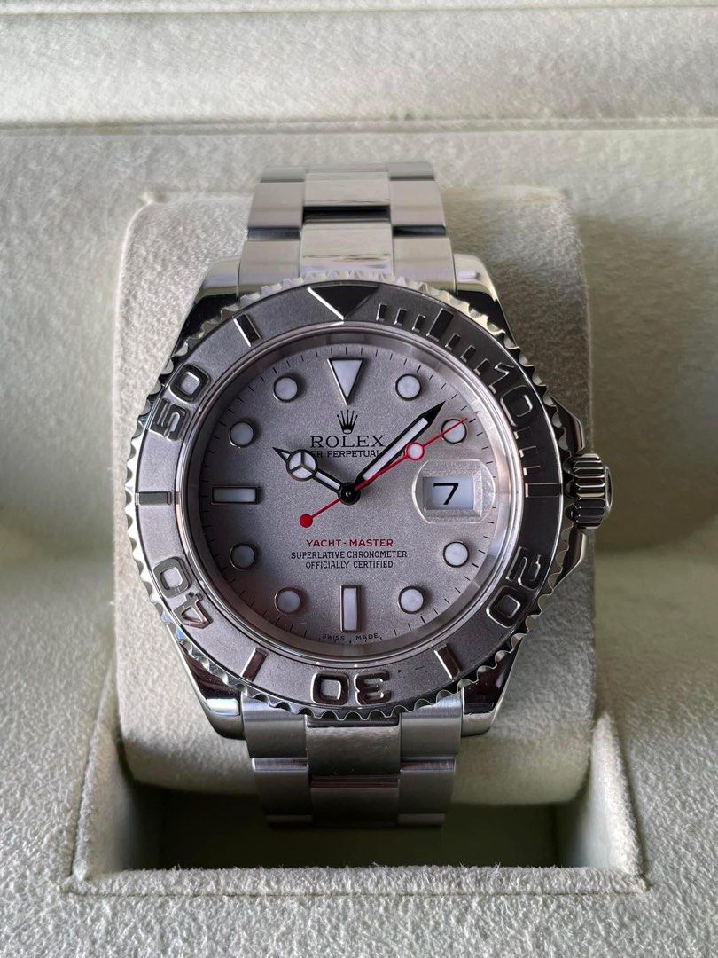 rolex yatchmaster 40mm (Category: Luxury Watches) located in Cabanatuan. Submitted by albertgonzales27 (Listing ID 1297590328, Image 1). Description: Rolex Yachtmaster 40 Ref. 16622 Calibre 3135 Platinum bezel D serial 2005-2006 In very good condition (9.5/10) With box and papers 418k slight nego .