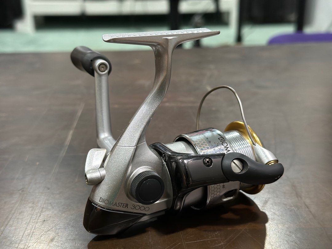 Shimano Biomaster 3000 MgS (Made In Japan), Sports Equipment, Fishing on  Carousell